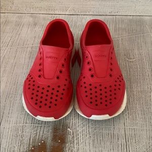 Natives “Lennox” show toddler size 9B